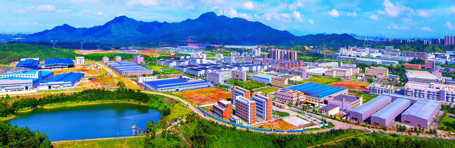 1、江門翠山湖高新技術(shù)產(chǎn)業(yè)開(kāi)發(fā)區(qū)，依山靠水、環(huán)境優(yōu)美（黃錫球攝）_調(diào)整大小.jpg