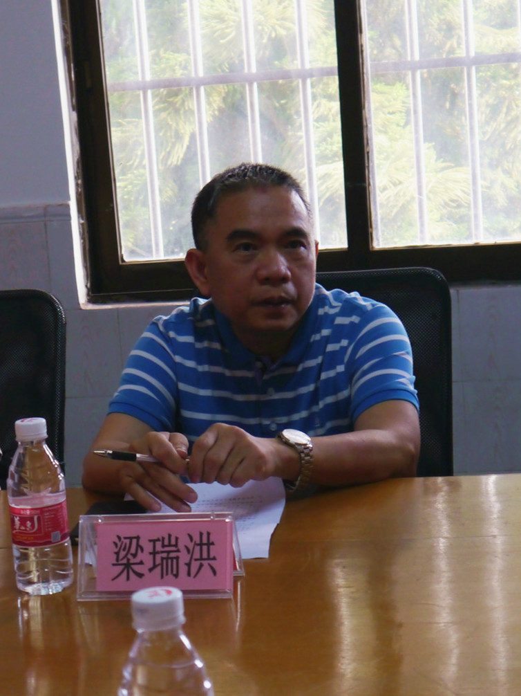 7、江門幼兒師范學(xué)校黨委書記梁瑞洪.jpg